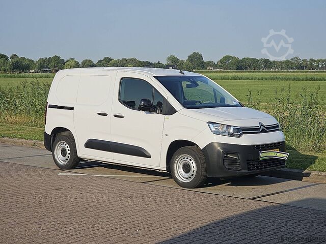กระเป๋าเดินทาง Citroën BERLINGO 1.5 L1 Navi NAP Euro6 AC