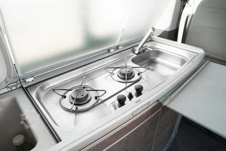 سيارة نقل Volkswagen California Camper 4 Posti | Cucinotto + Letto Tetto
