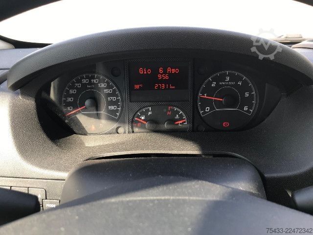 Furgone Citroën Jumper 33 L2H2 2.2 bluehdi 140cv S&S