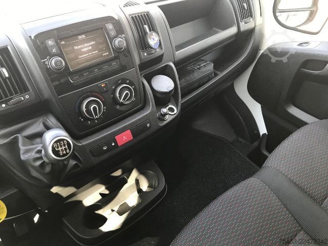 Furgone Citroën Jumper 33 L2H2 2.2 bluehdi 140cv S&S