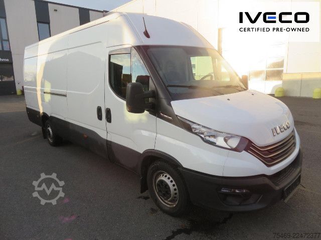 Dodávka s vysokou střechou IVECO 35S16A8V