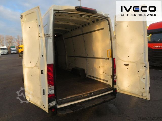 Dodávka s vysokou střechou IVECO 35S16A8V
