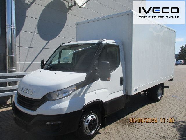 Transporter mit Koffer IVECO 35C16H