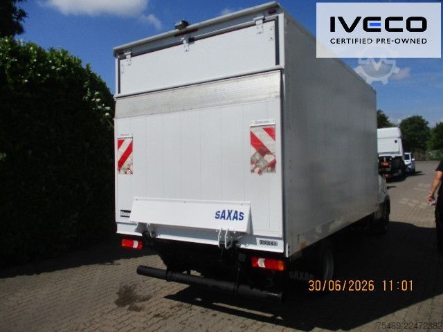 Transporter mit Koffer IVECO 35C16H