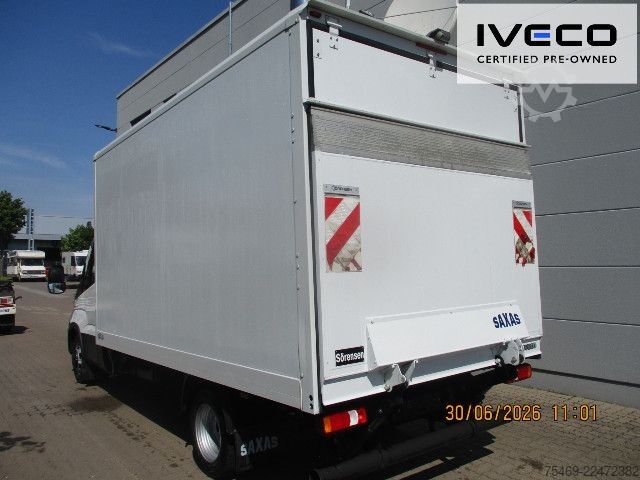 Transporter mit Koffer IVECO 35C16H