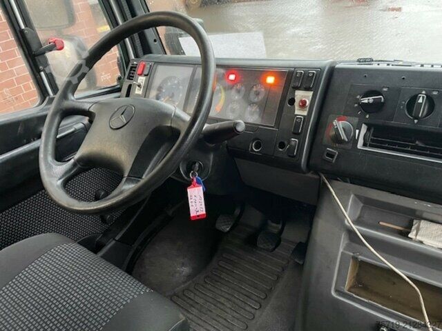 Spezial-LKW Mercedes-Benz 816 4x2 Vario