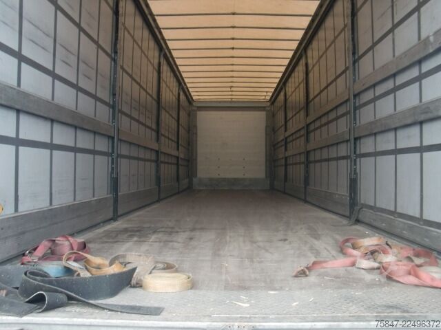 Treler separuh lori pembuangan Schmitz Cargobull SCS 24/L-13.62 EB Liftachse