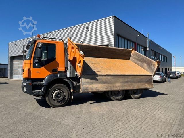 Τρίπλευρο ανατρεπόμενο φορτηγό IVECO TRACKER AD260T50 6x4 3-Achs Kipper Schalter, Bla
