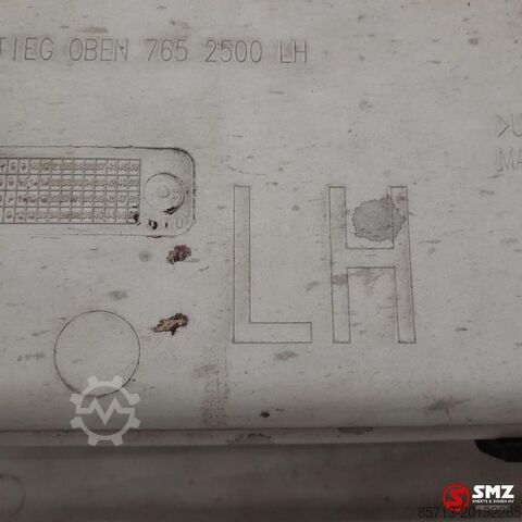 جزء المقصورة Mercedes Occ opstapbak links Mercedes