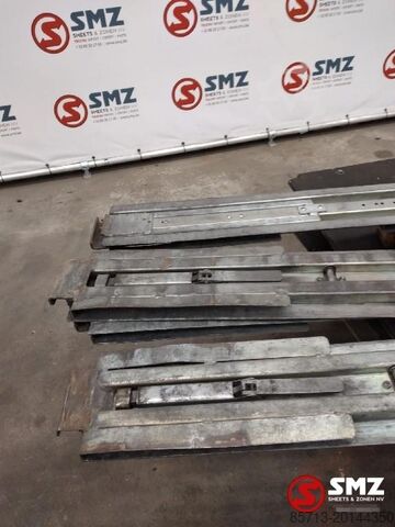 Set usato con 4 pali da 288 cm Diversen Occ set van 4 rongen 288 cm