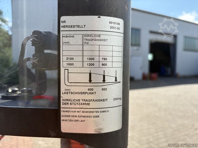 Handmatige stapelaar Toyota SWE 200 D