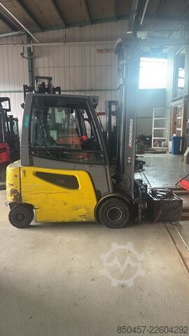 Elektrisch – 4 Räder Jungheinrich EFG425K (Batt 2024 Bj)