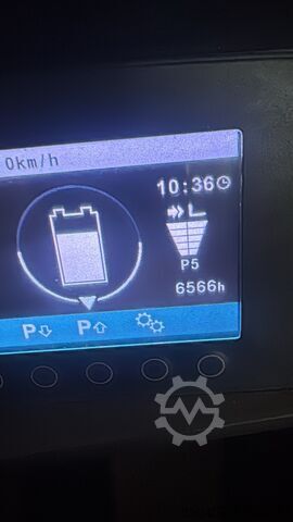 Elektrisch – 4 Räder Jungheinrich EFG425K (Batt 2024 Bj)