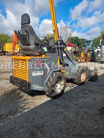 Mini-excavator WEIDEMANN GIANT D254SW