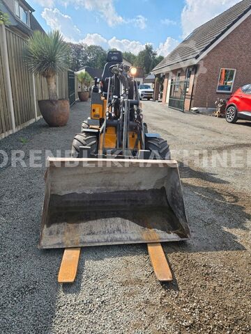 Mini-excavator WEIDEMANN GIANT D254SW