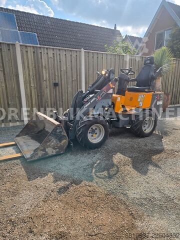 Mini-excavator WEIDEMANN GIANT D254SW