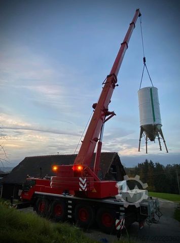 Teherautóra szerelt daru LIEBHERR LTM 1060.2 Garagenfahrzeug, Top, deutscher Kran