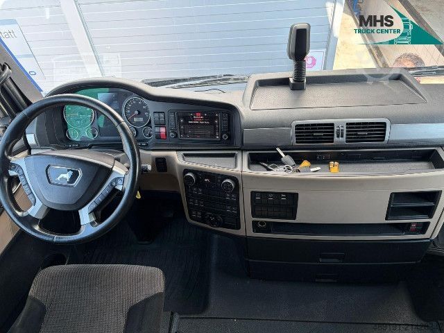 Zapreminski vučni traktor MAN TGX 18.500 4X2 LLS-U