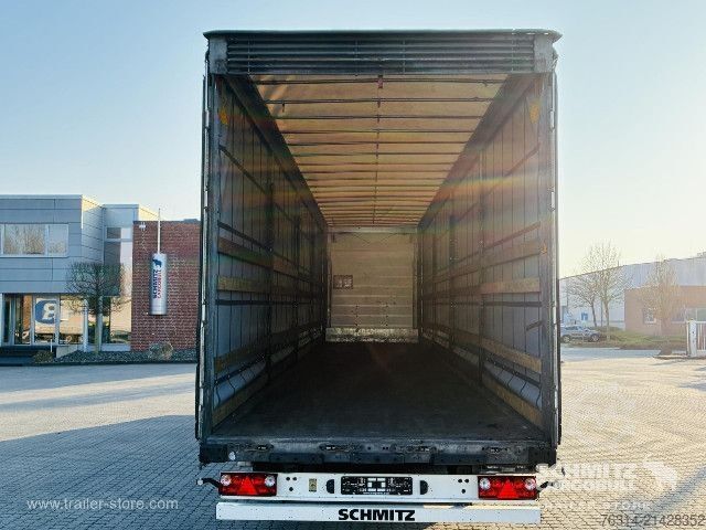 Otvorena poluprikolica sa ceradom Schmitz Cargobull Curtainsider Mega Getränke