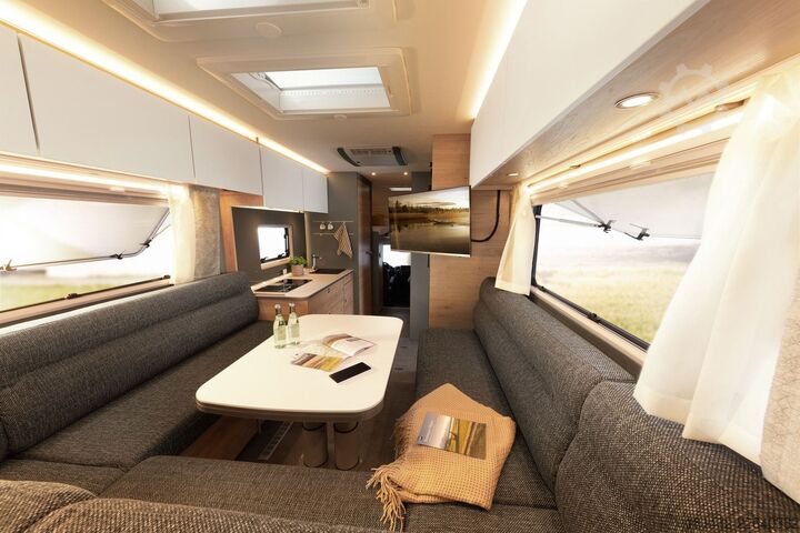 Alcove camper DETHLEFFS Dethleffs XL Alkoven A 6822-2  mod. 2027