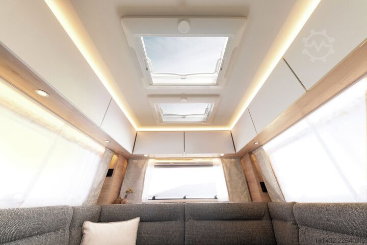 Alcove camper DETHLEFFS Dethleffs XL Alkoven A 6822-2  mod. 2027