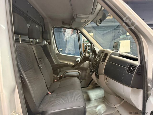 High top van MERCEDES-BENZ Sprinter 316 Autom. Kasten L2-H2 WERKSTATTWAGEN