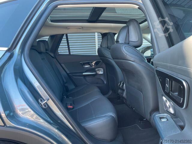 装载平台 Mercedes-Benz GLC 200 4M AVANTGARDE Pano+Burm+360°+Distr+Ambie