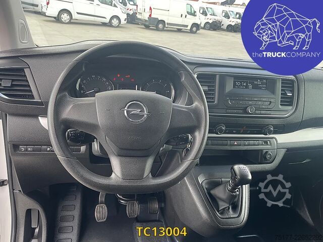 Panel van Opel Vivaro 2.0 CDTI DUBBELE CABINE - 6 ZITPLAATSEN