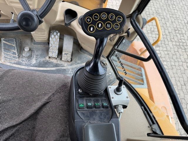 Otros HYDREMA 922 D 2.55, Dumper, Muldenkipper, Allrad, Klima