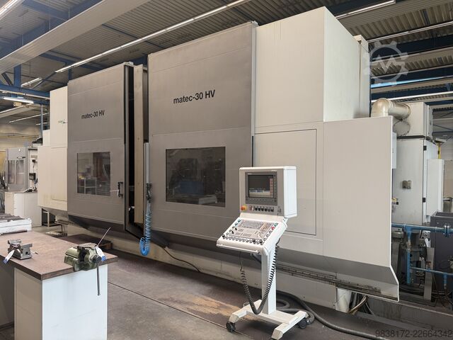 Centro de mecanizado universal MATEC 30 HV