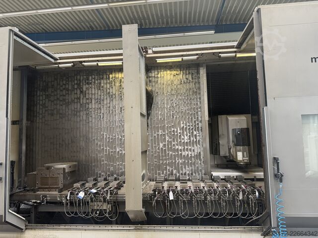 Centro de mecanizado universal MATEC 30 HV