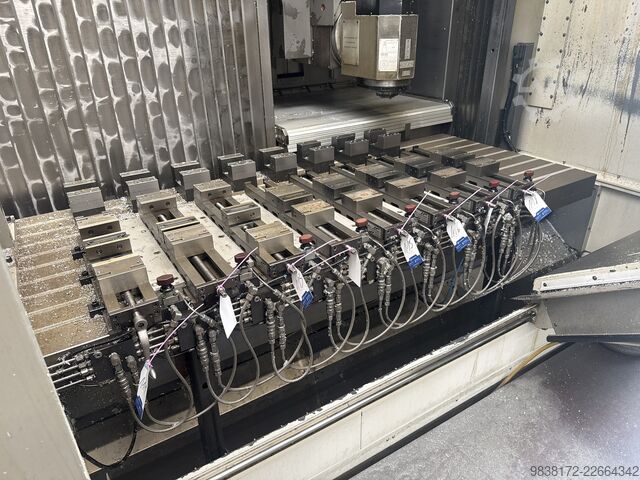 Centro de mecanizado universal MATEC 30 HV