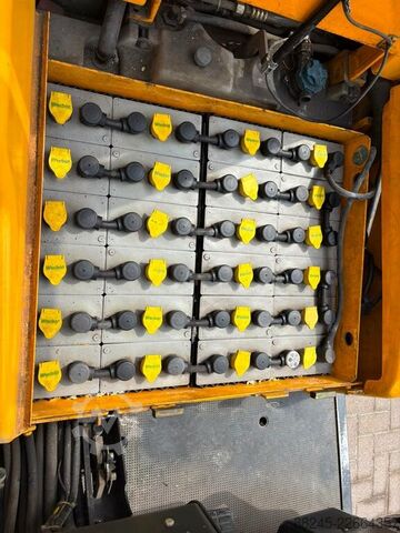 VS-22954 รถฟอร์คลิฟท์ไฟฟ้า Jungheinrich 3500 มม. JUNGHEINRICH EFG-DF-15