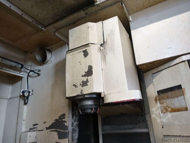 5-axis universal machining center MIKRON HBM 1350
