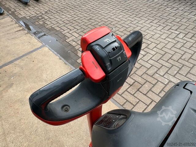 VS-22722 इलेक्ट्रिक डुओ स्टैकर Linde D08 LINDE D08