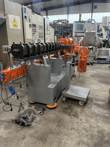 Estrusore bivite Leistritz ZSE 40 MAXX (44D)