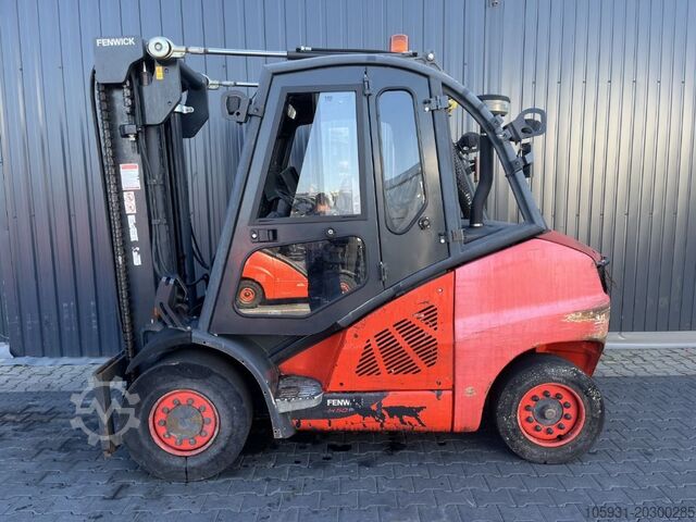 Chariot élévateur à fourche diesel Linde H50D-02