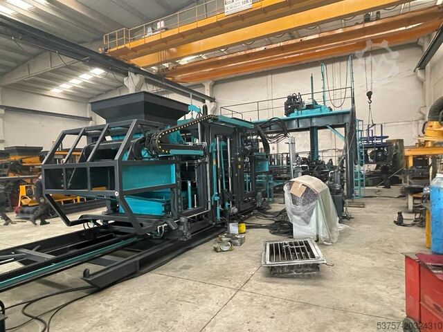 Betonski blok - proizvodni obrat Constmach Concrete Block Making Machine BS-25