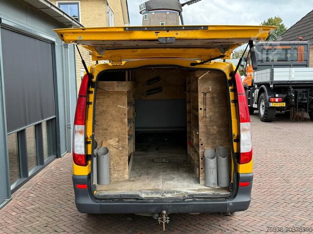 Xe thùng Mercedes-Benz Vito 111 CDI Lang Imperial Achterklep 3 zits 2 ...