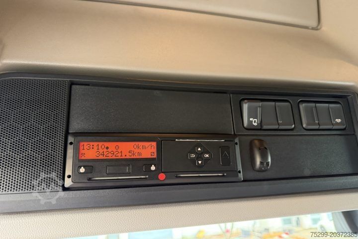 Tracteur routier standard DAF CF 330 4x2 Retarder / Swiss-Vehicle