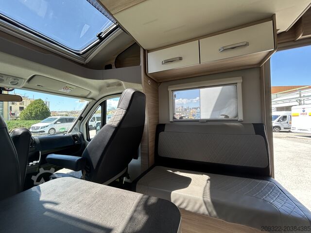 Semi-geïntegreerde camper Fiat Ducato Carasuite 650 MF 5| 5 Posti| Semintegrato |Completamente Accessoriat