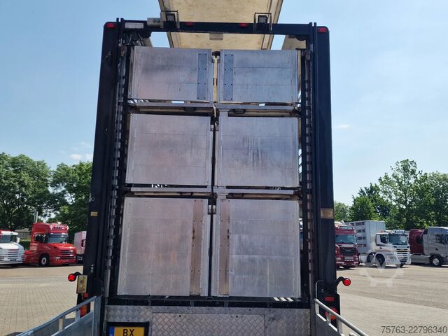 Transporte de gado Berdex FH 460 Berdex 3 deck livestock - Loadlift - Lif...