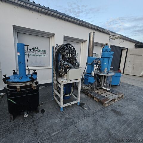 เครื่องผสมสองเพลาด้วยระบบไฮดรอลิก Cox Paragon h25 30kw 210liter 