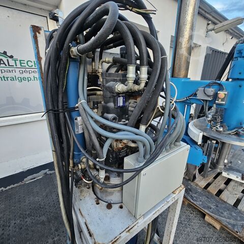 เครื่องผสมสองเพลาด้วยระบบไฮดรอลิก Cox Paragon h25 30kw 210liter 