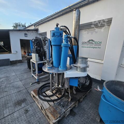 เครื่องผสมสองเพลาด้วยระบบไฮดรอลิก Cox Paragon h25 30kw 210liter 
