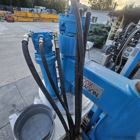 เครื่องผสมสองเพลาด้วยระบบไฮดรอลิก Cox Paragon h25 30kw 210liter 