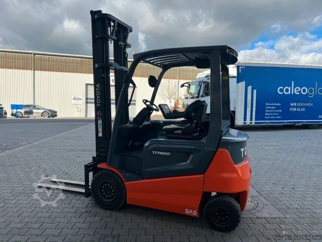 Prednji viljuškar TOYOTA 9FBMK30T / Duplex: 3.90m / nur 317h! / SS