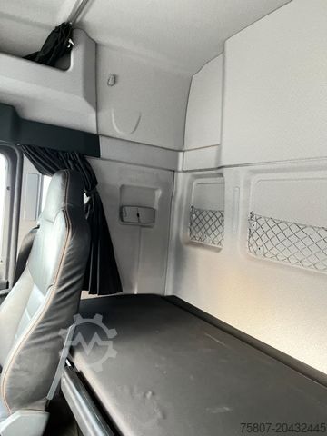 Tractora standard MAN TGX 18.480 XLX BLS Hydraulik Vollspoiler Leder