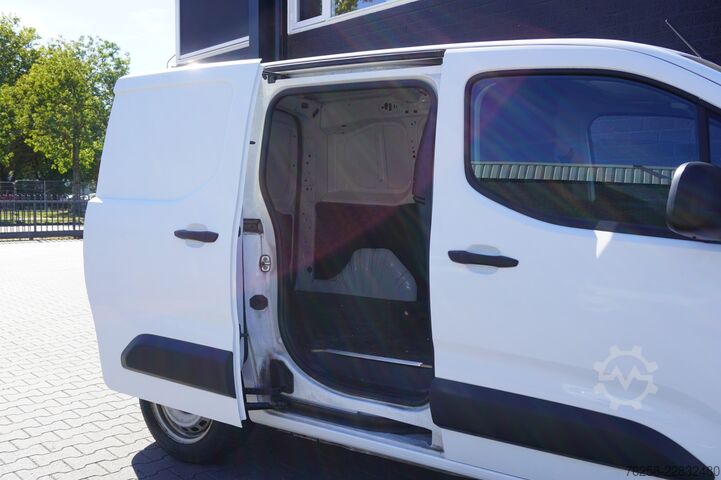 Carrinha de tejadilho alto Toyota PROACE CITY 1.5 D-4D EURO 6 - Airco - Cruise - ...