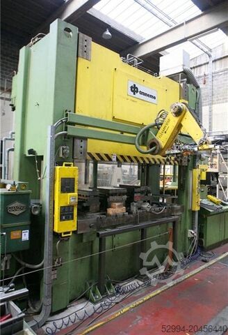 Prensas de acción simple de 4 columnas Tranemo DPA 250-25 CNC